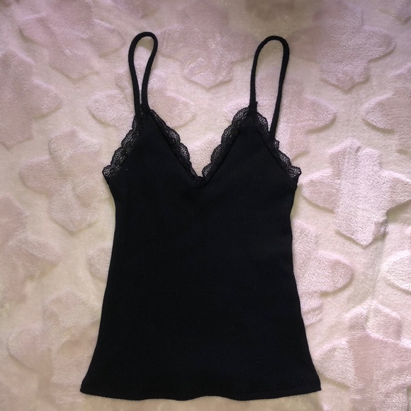 Tilly's Tops - BRAND NEW Black Lace Ribbed Tank Top